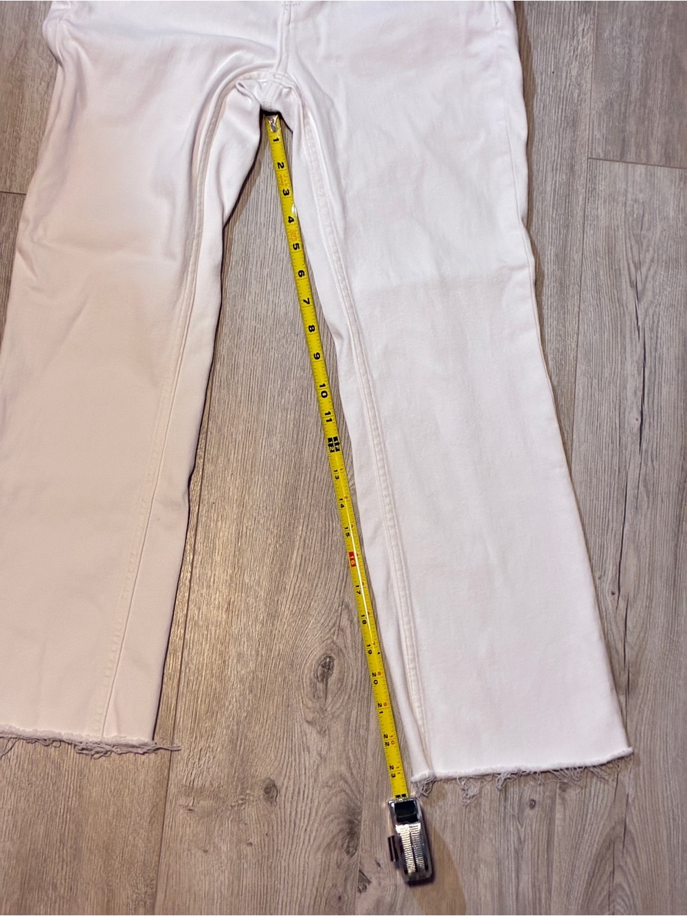 Pilcro White High-Rise Flare Jeans - Picture 7 of 9